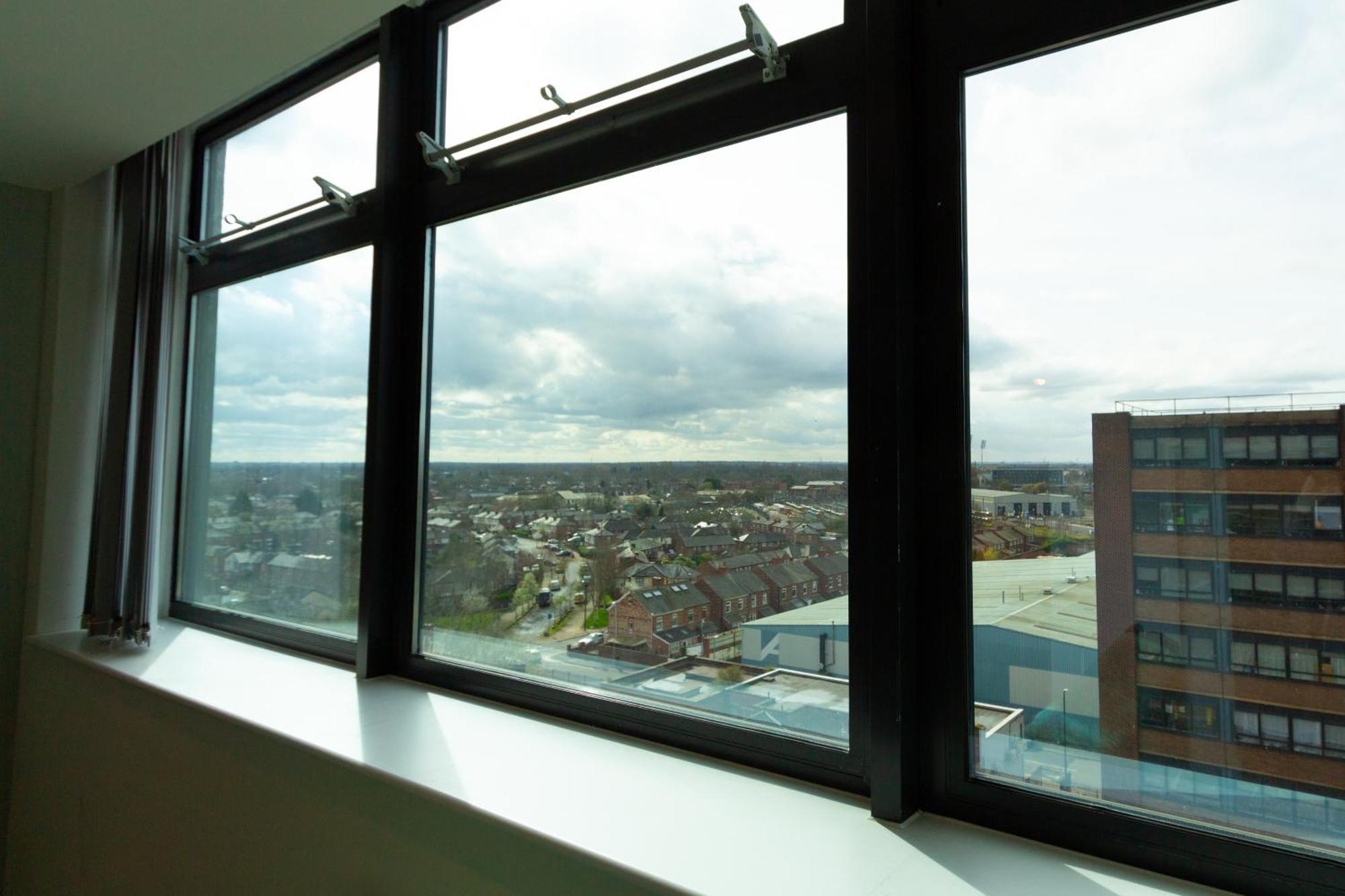 Dashing 1Br Penthouse Near Mcr Stadiums 曼彻斯特 外观 照片