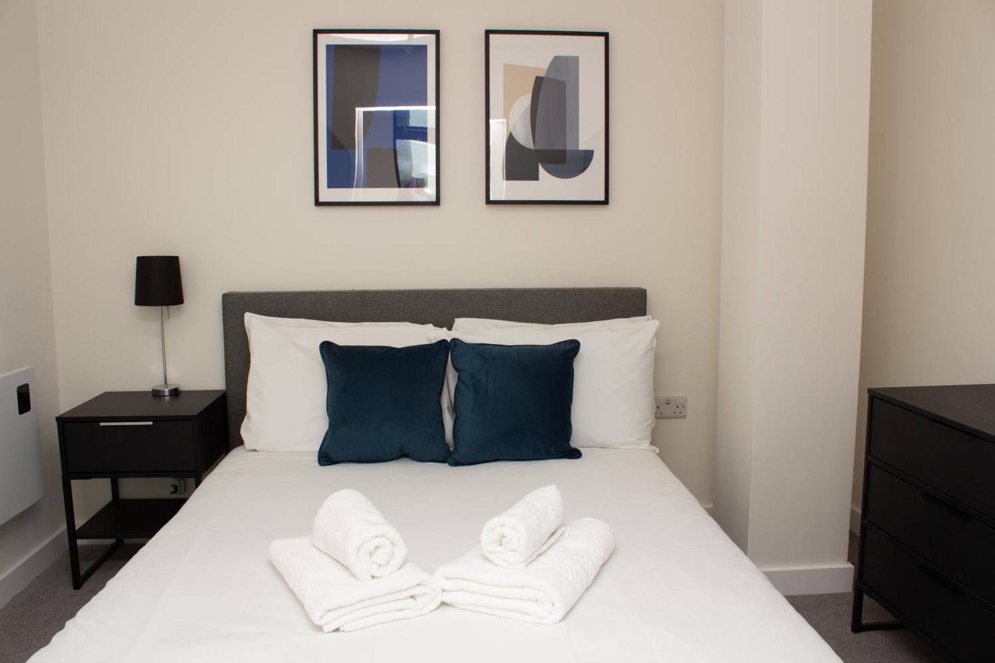 Dashing 1Br Penthouse Near Mcr Stadiums 曼彻斯特 外观 照片