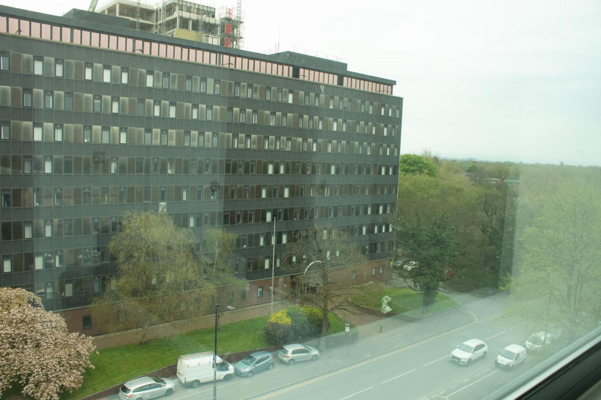 Dashing 1Br Penthouse Near Mcr Stadiums 曼彻斯特 外观 照片